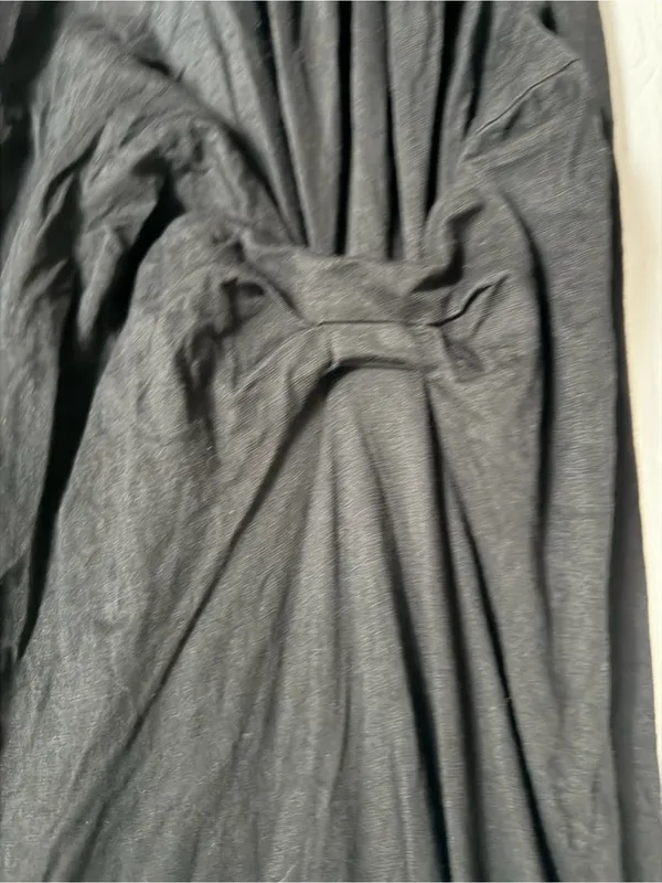 Area Star Knotted Black Maxi Dress - Image 3