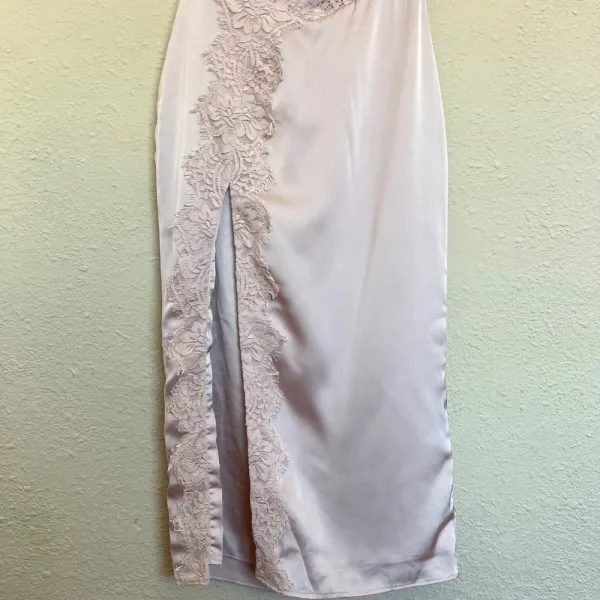 HOUSE OF CB 'Georgia' Crystal Satin and Lace Midi Dress cutout Size‎ M NWOT - Image 7