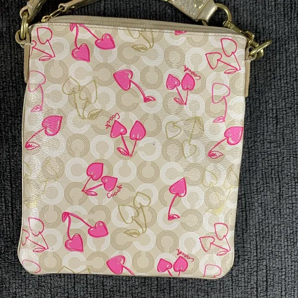 Vintage Coach Waverly Cherries Print Crossbody Purse - Image 5