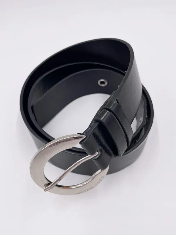 MICHAEL Michael Kors Black Faux Leather Belt Silver Round Buckle Grommets Y2K - Image 3