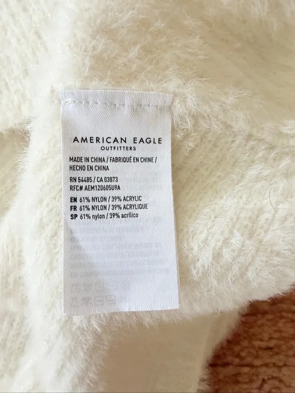 American Eagle Soft Fuzzy Sweater Cream Long Sleeve Twist Back Pullover Size S - Image 5
