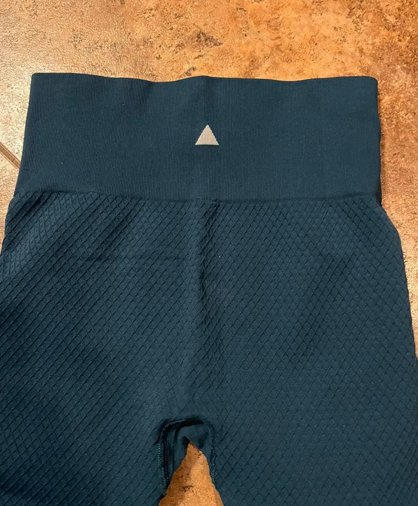 Balance Athletica Topaz Quartz Energy Leggings Teal Size M - Image 6