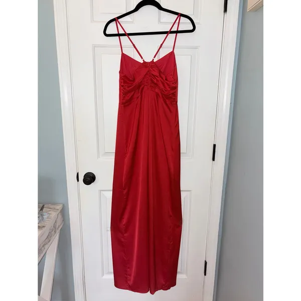 Lulus Renata Red Embossed Print Satin Keyhole Slit Adjust Maxi Dress Size M - Image 4