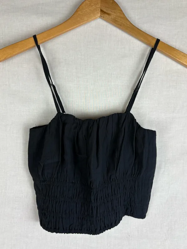 Abercrombie & Fitch Crinkle Textured Ruched Black Tank Top M - Image 2