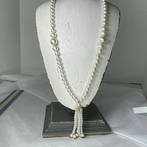 Vintage faux glass pearls 24” & beaded tassel. - Image 2