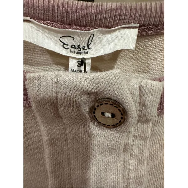 Size S (Oversized) Easel Los Angeles Button Front Color Mixed Washed Top in Oat - Image 10