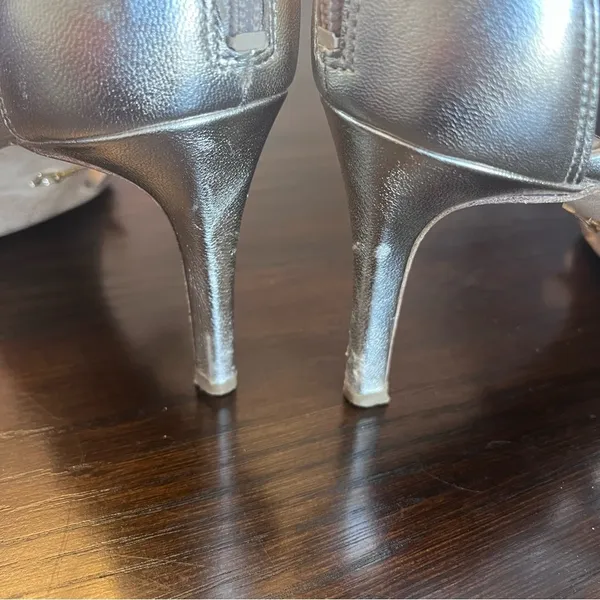 Diane Von Furstenberg Gold Strappy Sandal Heels Size 9 - Image 5