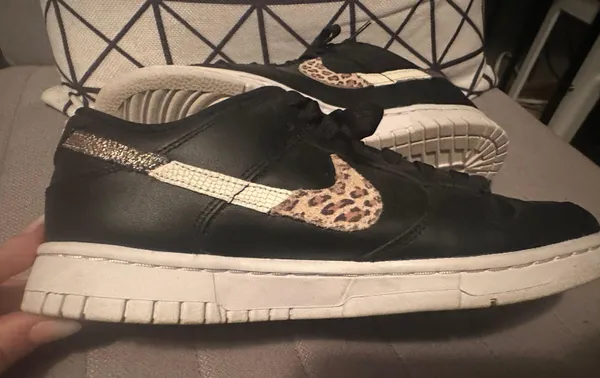 Women’s Dunk Low - Image 2