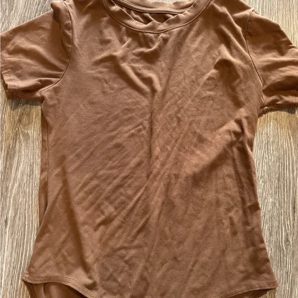 Short Sleeve Brown Bodysuit Size XL - Image 6