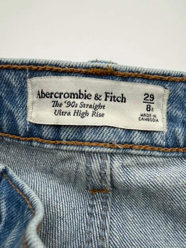 Abercrombie & Fitch The 90s Straight Ultra High Rise - Image 6