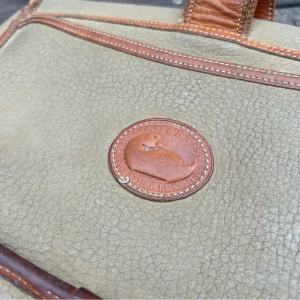 Tan Vintage Pebble Leather Dooney & Bourke Crossbody Purse All Weather Leather - Image 5