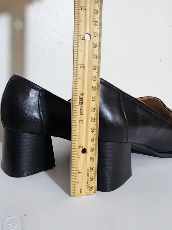 Adrienne Vittadini Womens Sabre Black Block Heel Shoes Size 7.5 - Image 8