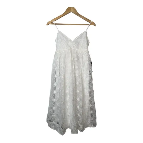 Lulus Floral Lace Midi Dress XS White Bridal Shower Wedding Smocked Coquette NWT - Image 4