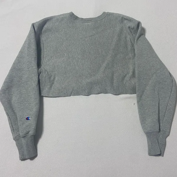 Champion Crewneck - Image 2
