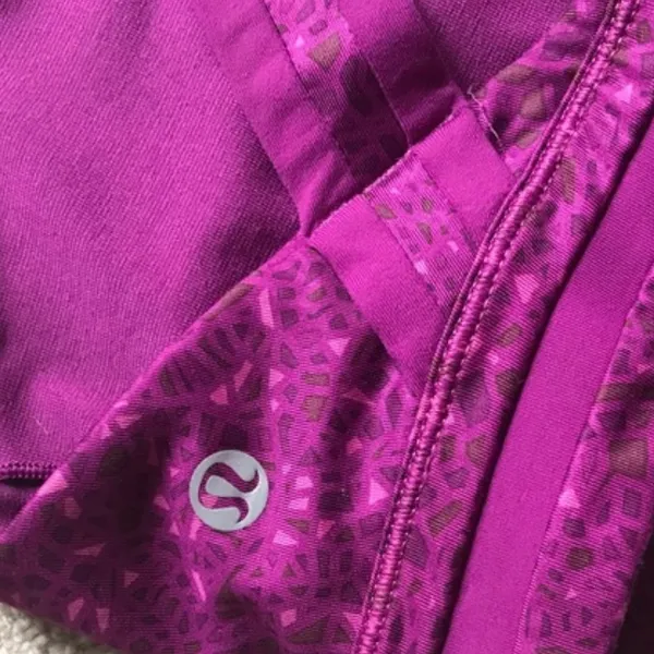 lululemon athletica Rack Pack Magenta‎ Sports Bra - Image 3