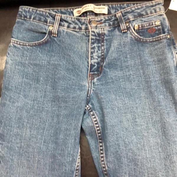 Harley Davidson size 6 women’s jeans - Image 5