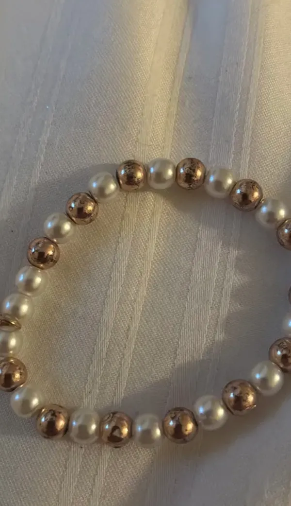 Blush Crush Pearl and Rose Gold Butterfly Charm Stretch Bracelet - Image 5