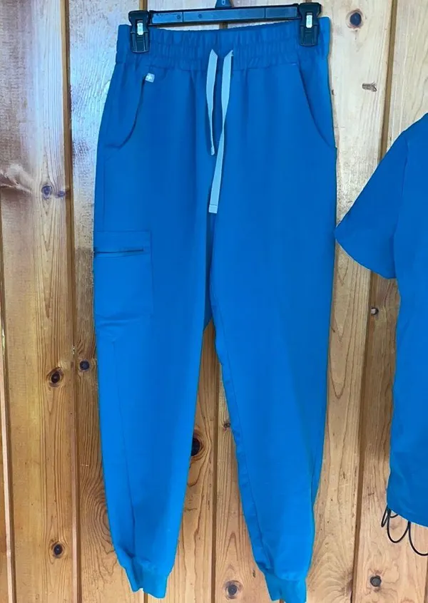 FIGS Blue Scrub Set with Zamora pants and caterinia scrub top XS/SM - Image 4