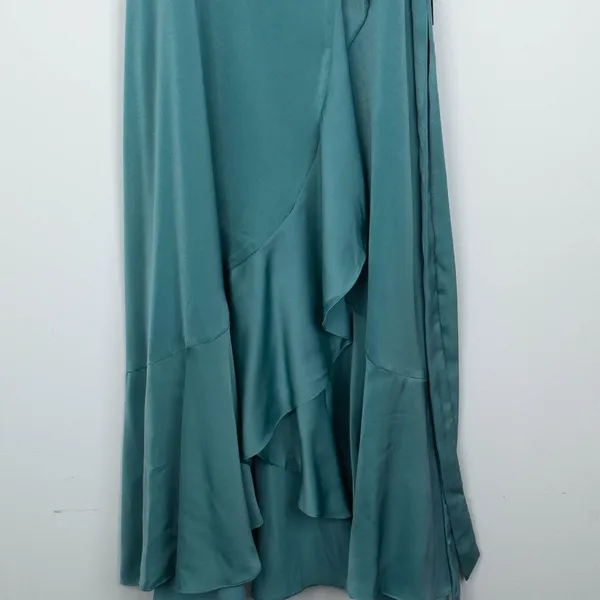 NWT Lulus Double Darling Sage Green Satin‎ Ruffle Maxi Dress Womens XL Evening - Image 5