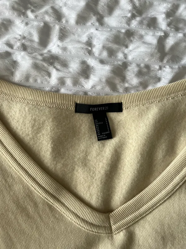 Forever 21 Cream long sleeve sweatshirt dress - Image 3