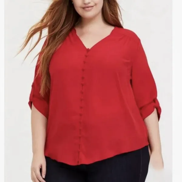Torrid Harper Red Floral Georgette 3/4 Sleeve‎ Pullover Blouse Size 3X - Image 2
