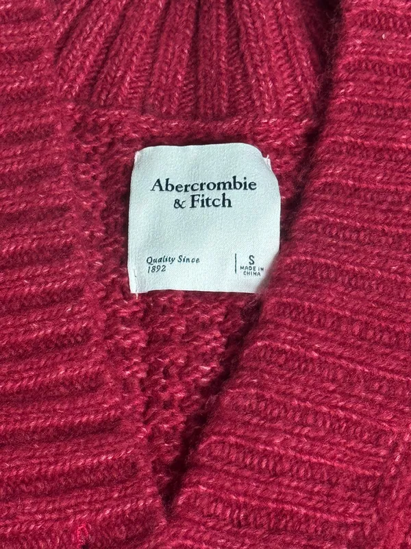 Abercrombie & Fitch Red/ Burgundy Cardigan - Image 3