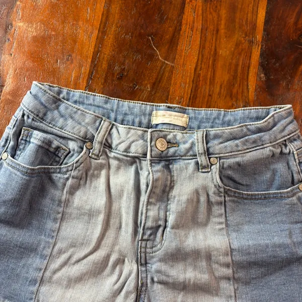 Altar'd State Two Tone Paneled Denim Shorts Blue Distressed Raw Hem Size 27‎ - Image 5