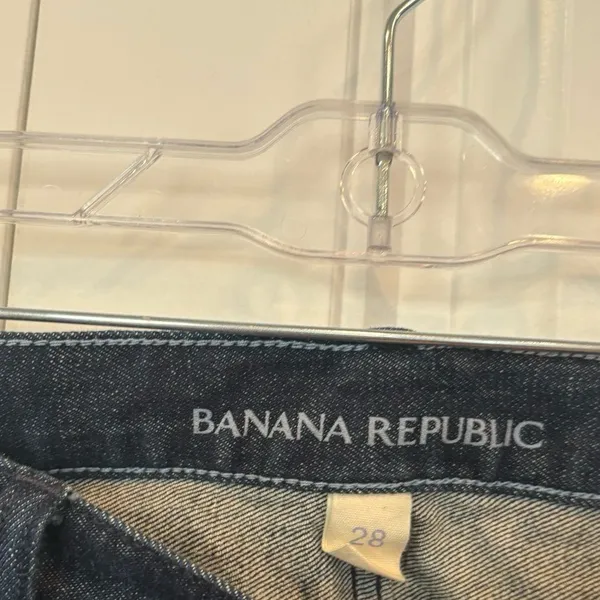 Banana Republic‎ Slim Boyfriend Jeans Size 28 - Image 7