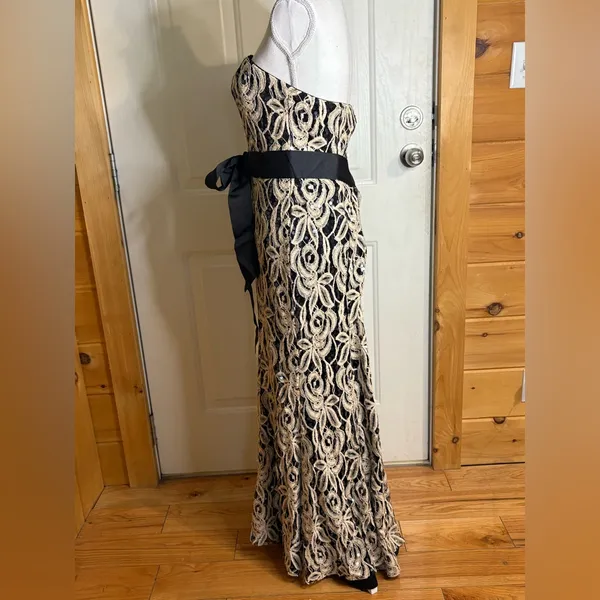 Betsy & Adam Sequin Lace Strapless Evening Gown With Sash size 6 NWT USA - Image 3