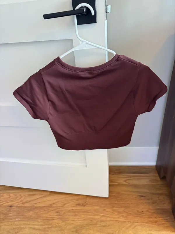 OFFLINE by Aerie Cropped T-Shirt - Image 3