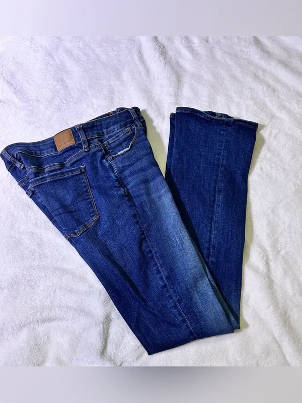American Eagle Outfitters Women's Deep Indigo Bootcut Jeans - Image 6