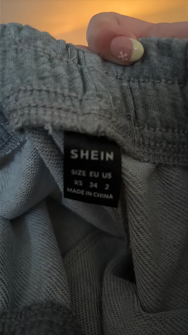 Shein shorts - Image 3