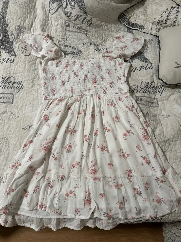 Hollister Mini Floral White Dress - Image 2