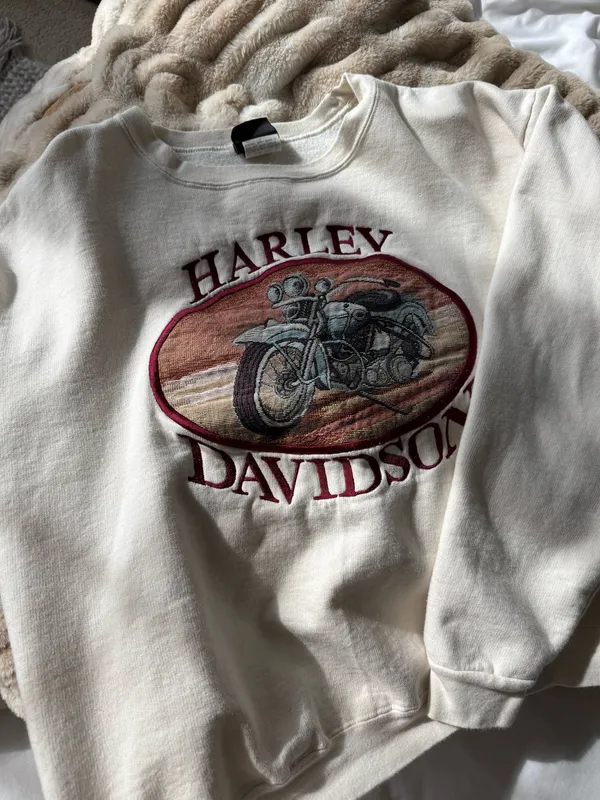 Vintage Harley Davidson crewneck - Image 2