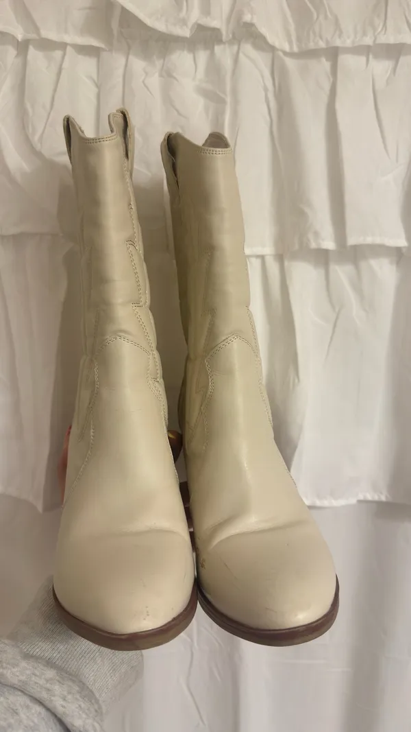 MIA Cowgirl White Boots - Image 3