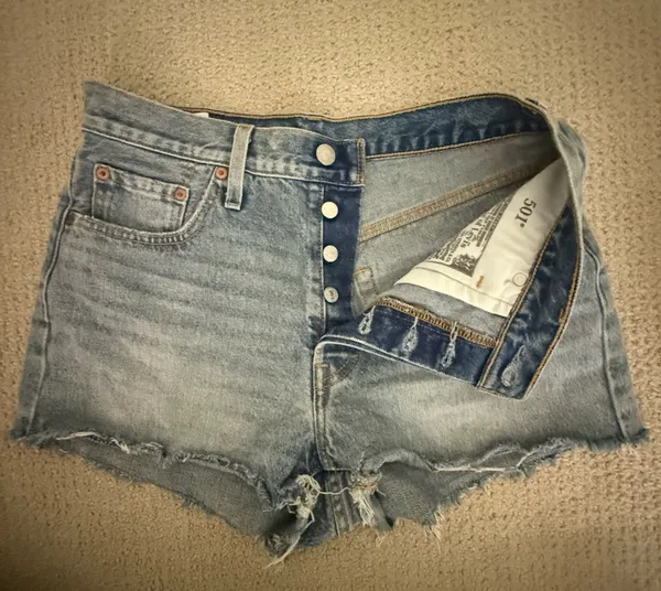 Levi’s Jean Shorts 501 - Image 2