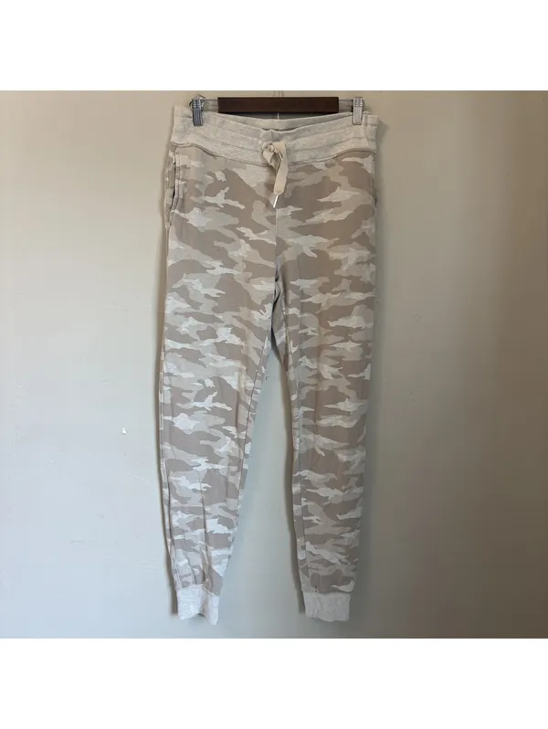 Athleta Balance Printed Jogger Neutral Camo Sweatpants Tall Medium MT - Image 2