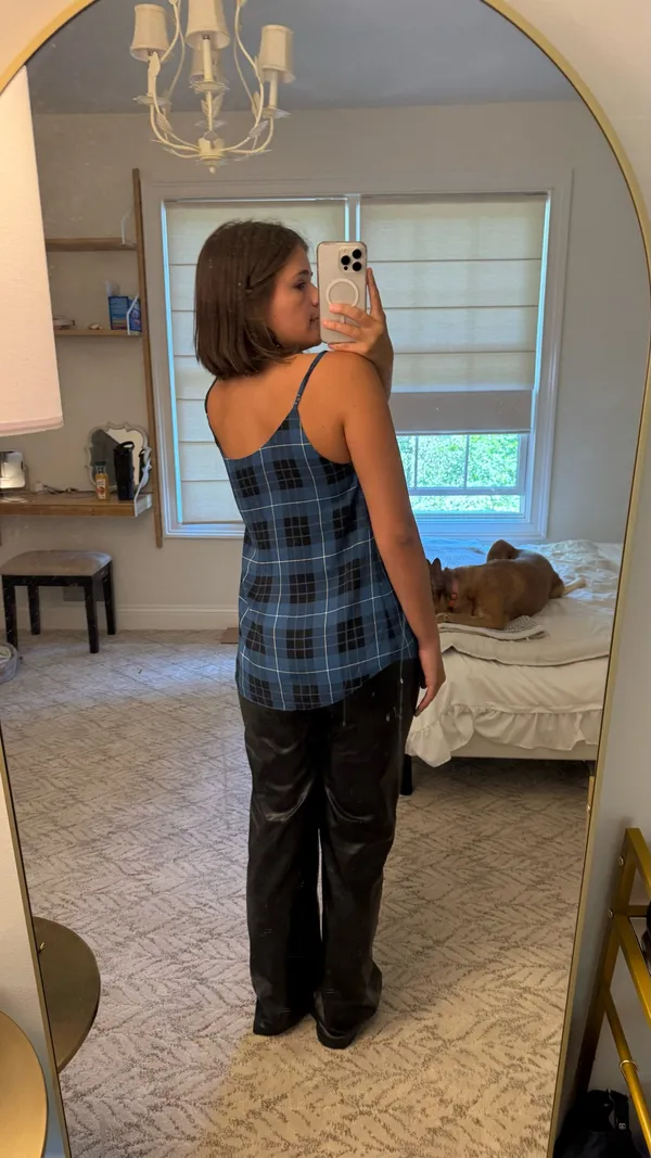 Aritzia Babaton Tank - Image 3