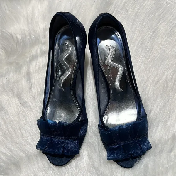 Nina raizel Navy Blue Sheer Ruffled pumps‎ Size 6M. B78 - Image 6