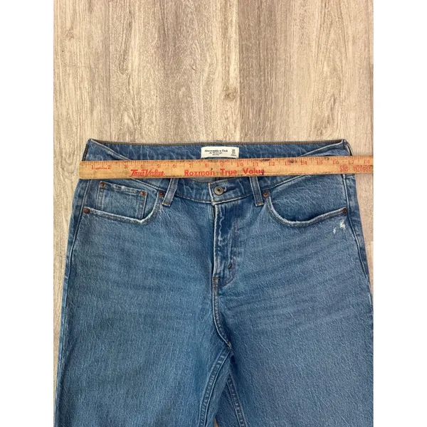 Abercrombie & Fitch The 90s Straight Mid Rise Distressed Jeans Blue 30‎ 10R - Image 6