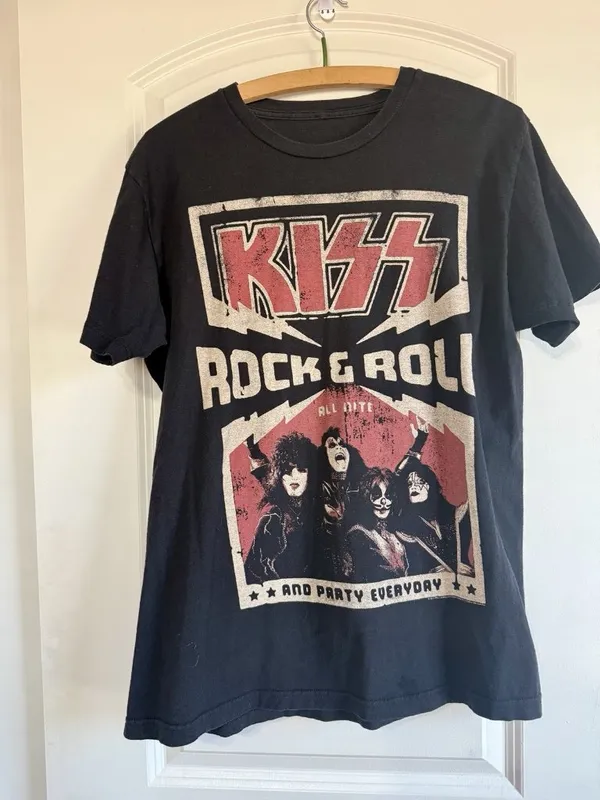 KISS Rock N Roll All Night And Party Everyday Vintage Style T-shirt Womens - Image 6
