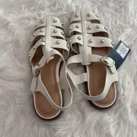 Universal Thread Winnie Studded Fisherman Sandals 10 - Image 6
