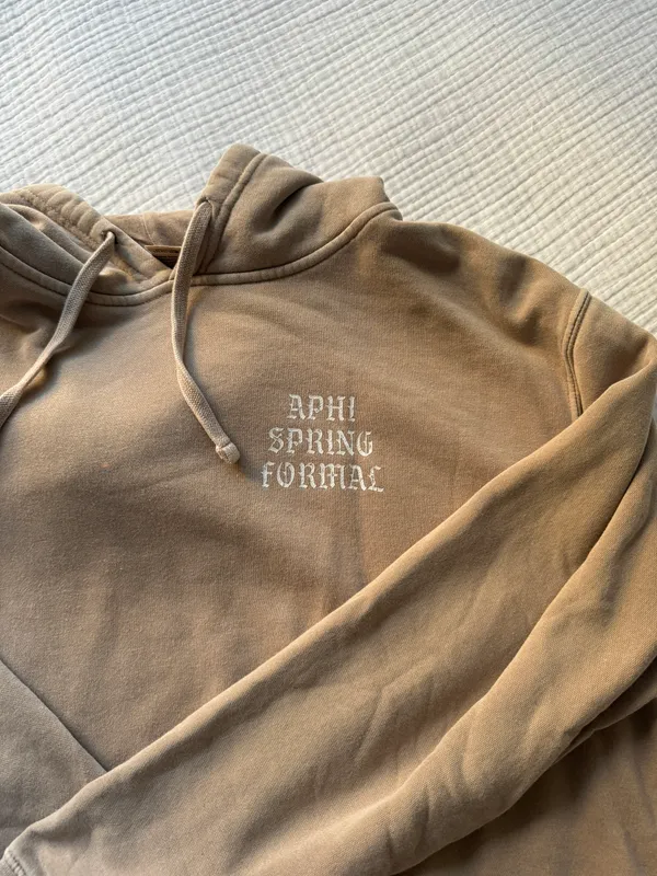 Alpha Phi Sweatshirt Tan Size L - Image 3