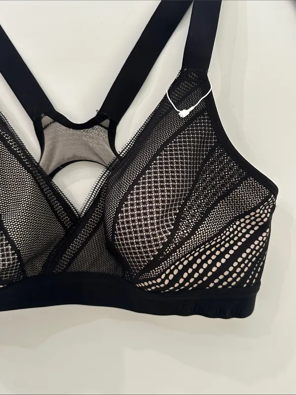 Lululemon Awake To Lace Bra 34D Black Barely Beige Wireless Sports Bra W2AQVS - Image 4