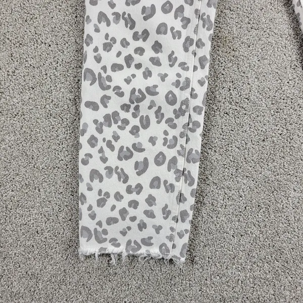 Abercrombie & Fitch Womens Mom Jeans 2 White Gray Leopard Raw Hem Slim Fit Denim - Image 7