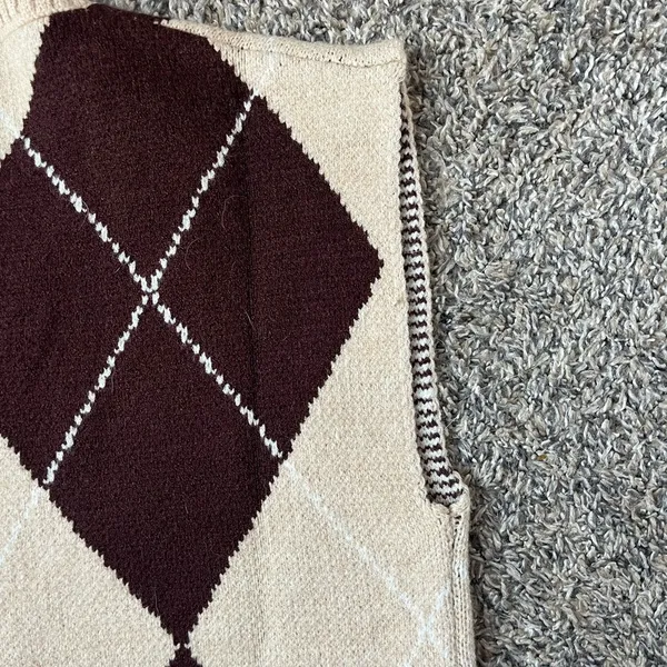 Cider NWT Tan and Brown Sweater Vest with V-Neck Line - Image 5