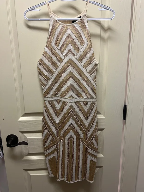 Prom/ Homecoming dress Gold Size M - Image 2