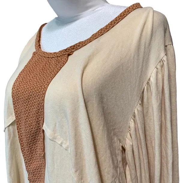 POL women's oversized small blouse, cream and brown - Image 4