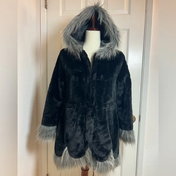 Women's‎ Black and Gray Faux Fur Puffer Coat Size Large - Image 5