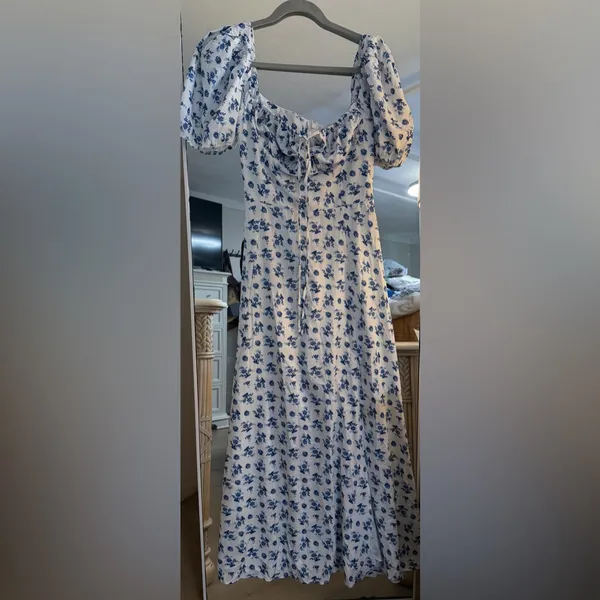 NEW Puff Sleeve Floral Split Maxi Flowy A Line Beach Dress S $59 - Image 4